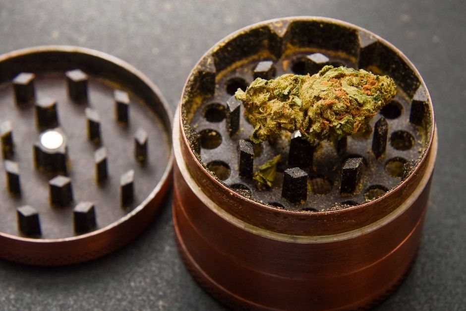 Best Grinder for DynaVap: The Ultimate Prep Setup - DynaVap